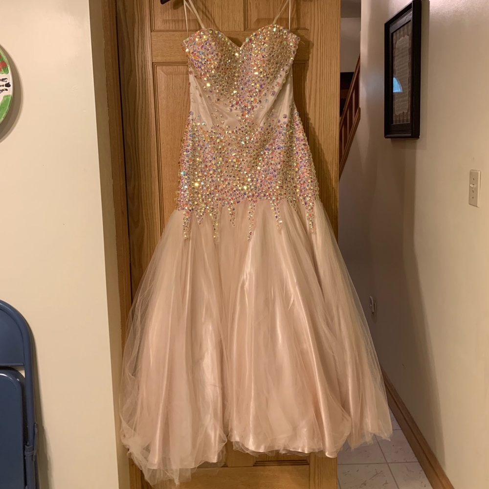 SIZE 10 PROM DRESS